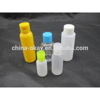 100ml round shoulder plastic clear PET bottle /yellow PET bottle with flip cap